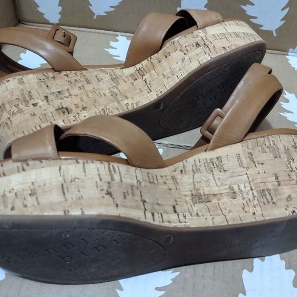 Gianni Bini "Zeeah" Cork Wedge Sandal Camel Tan Platform Heels 8M - Picture 11 of 11